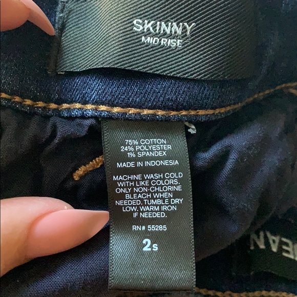 Express Mid-rise Skinny Jeans - Picture 3 of 5